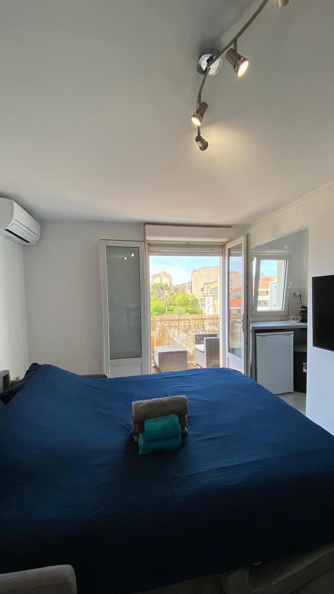 Superbe Studio Proche Palais Et Plages A Pieds Cannes Eksteriør billede